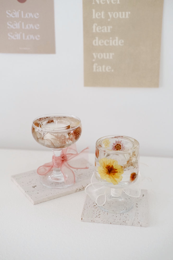 WINE GLASS FLOWER CANDLE